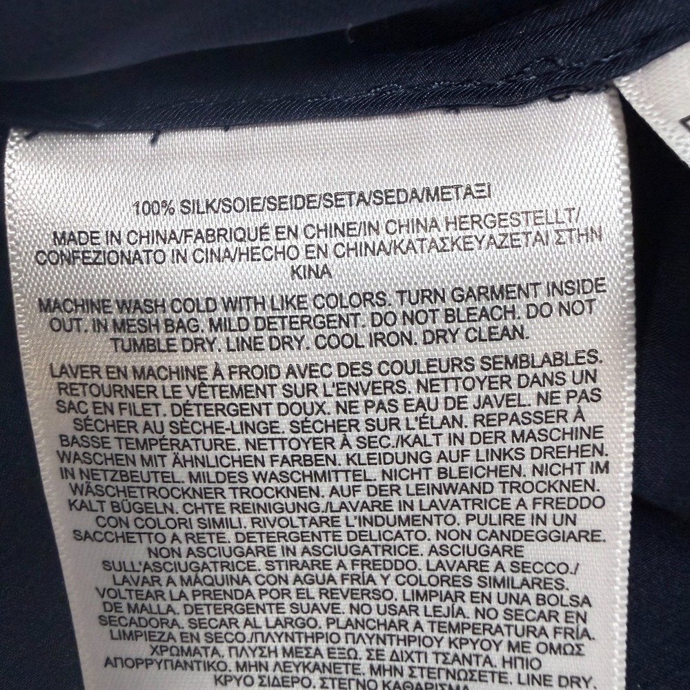 Brooks Brothers 100% Silk Navy Blue Sleeveless Blouse Shell Top Keyhole Womens-8 - Picture 6 of 11